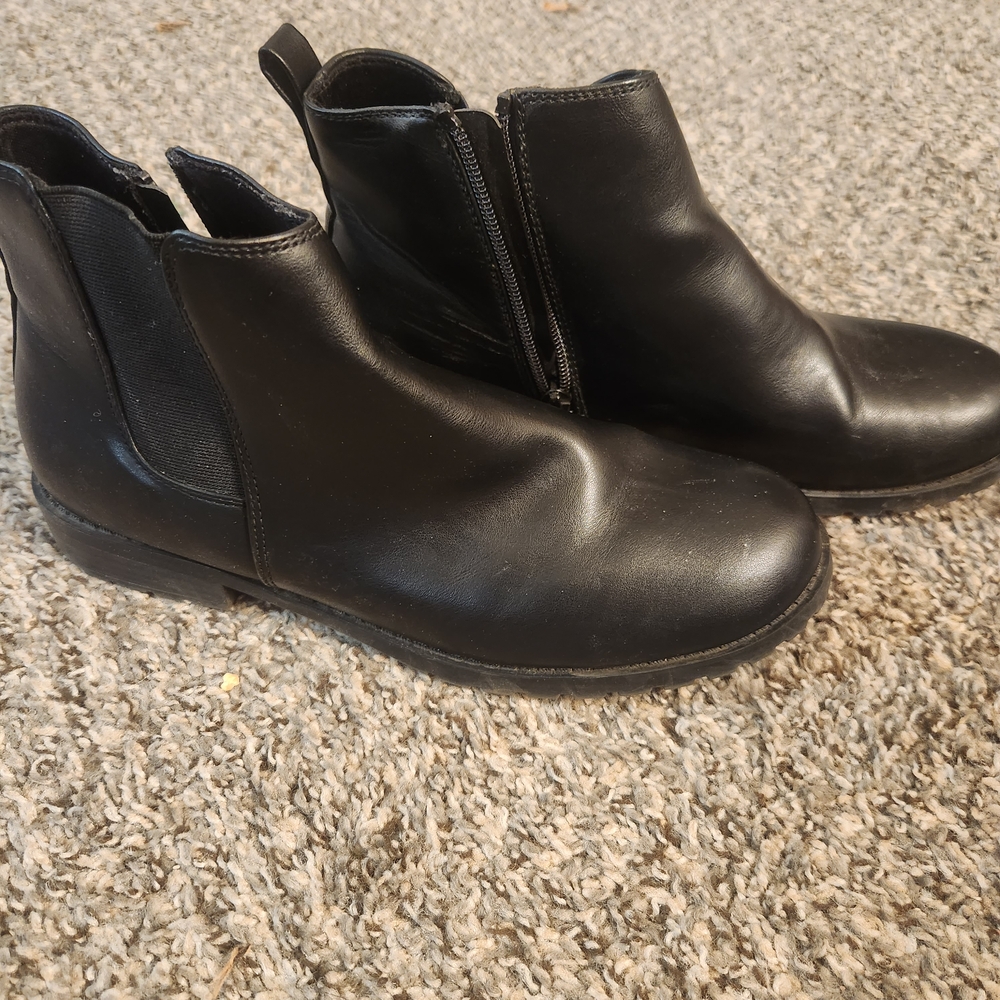 Sonoma Black Ankle Boots